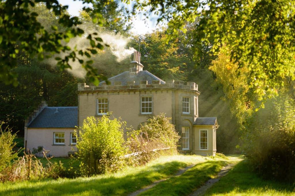 Quarry Gardens Lodge Fochabers Esterno foto